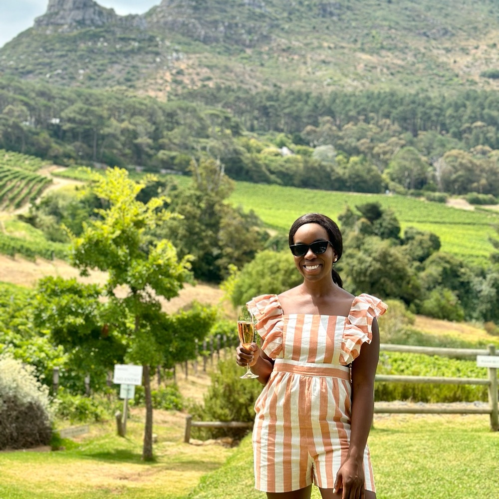 Meet your Posher, Ciana